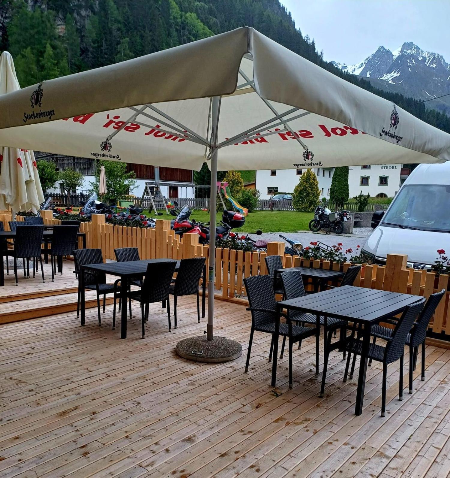Hotel Restaurant Liesele Sonne Sankt Leonhard im Pitztal Exteriör bild